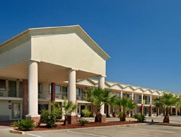 Super 8 By Wyndham Breaux Bridge Motell Exteriör bild